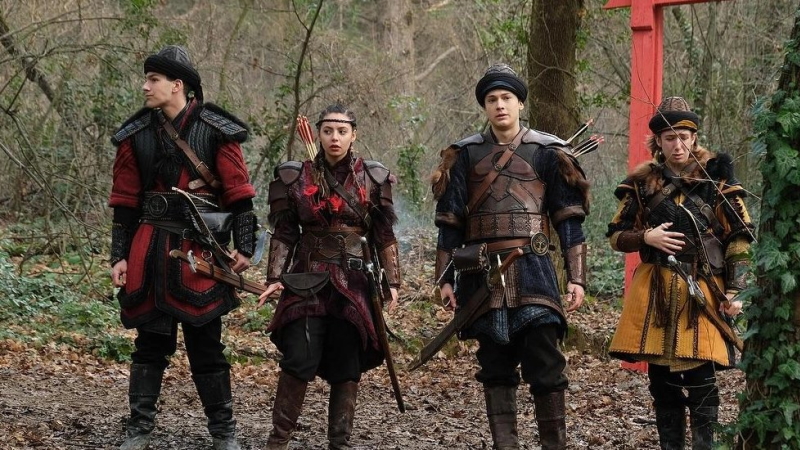 Лучник Искендер: Хаос 1 серия смотреть онлайн Video preview