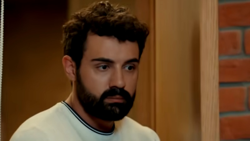 Между 2 серия смотреть онлайн Video preview