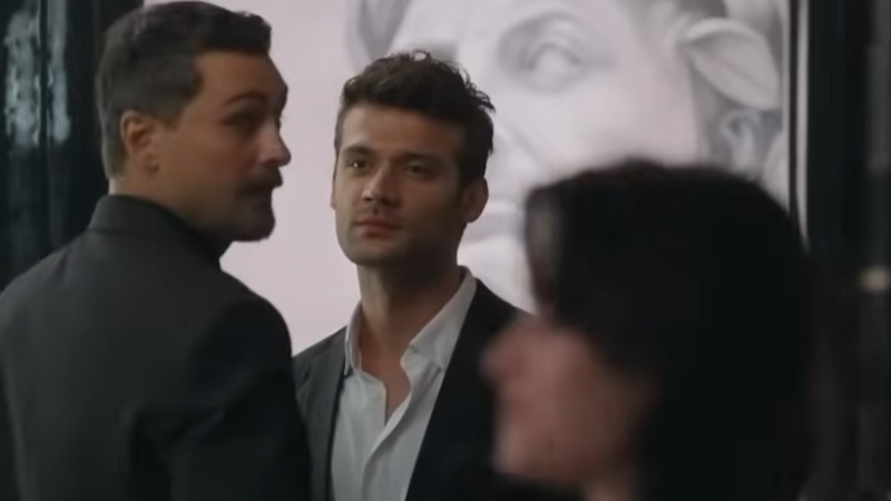 Незнакомец в зеркале 6 серия смотреть онлайн Video preview