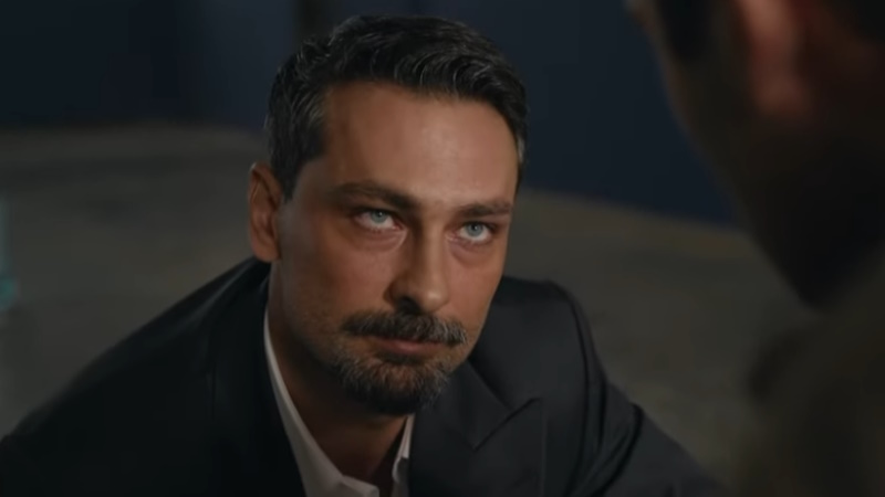 Незнакомец в зеркале 7 серия смотреть онлайн Video preview