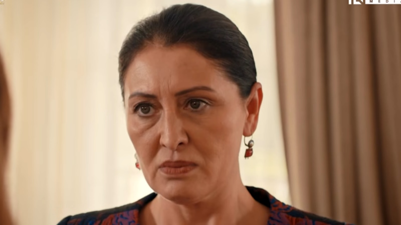 Между 25 серия смотреть онлайн Video preview