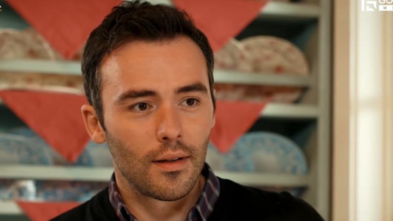 Между 40 серия смотреть онлайн Video preview